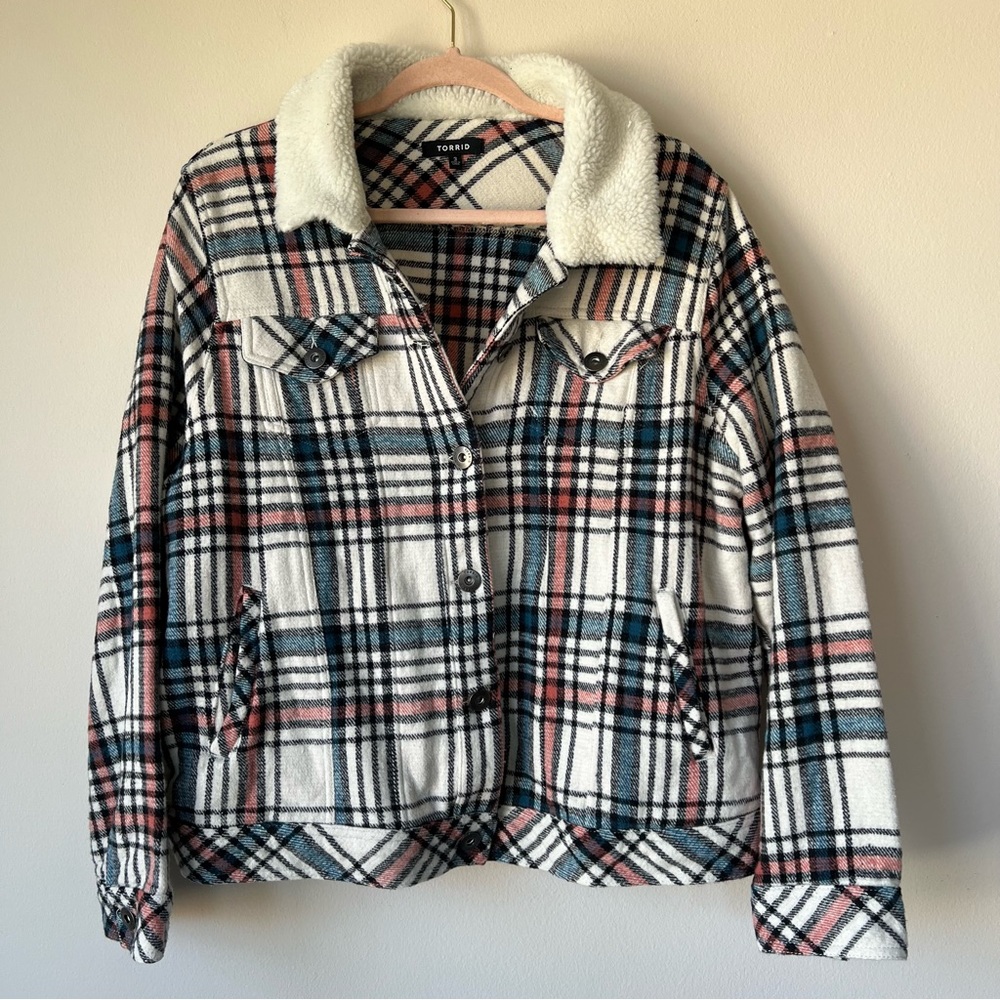 Torrid Sherpa Lined Trucker Jacket Plaid Size 3